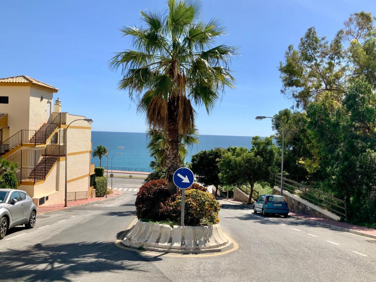 Apartamento De 2 Dormitorios, Gran Terraza, Vistas Al Mar Cerca Playa Carvajal Benalmadena Exterior photo
