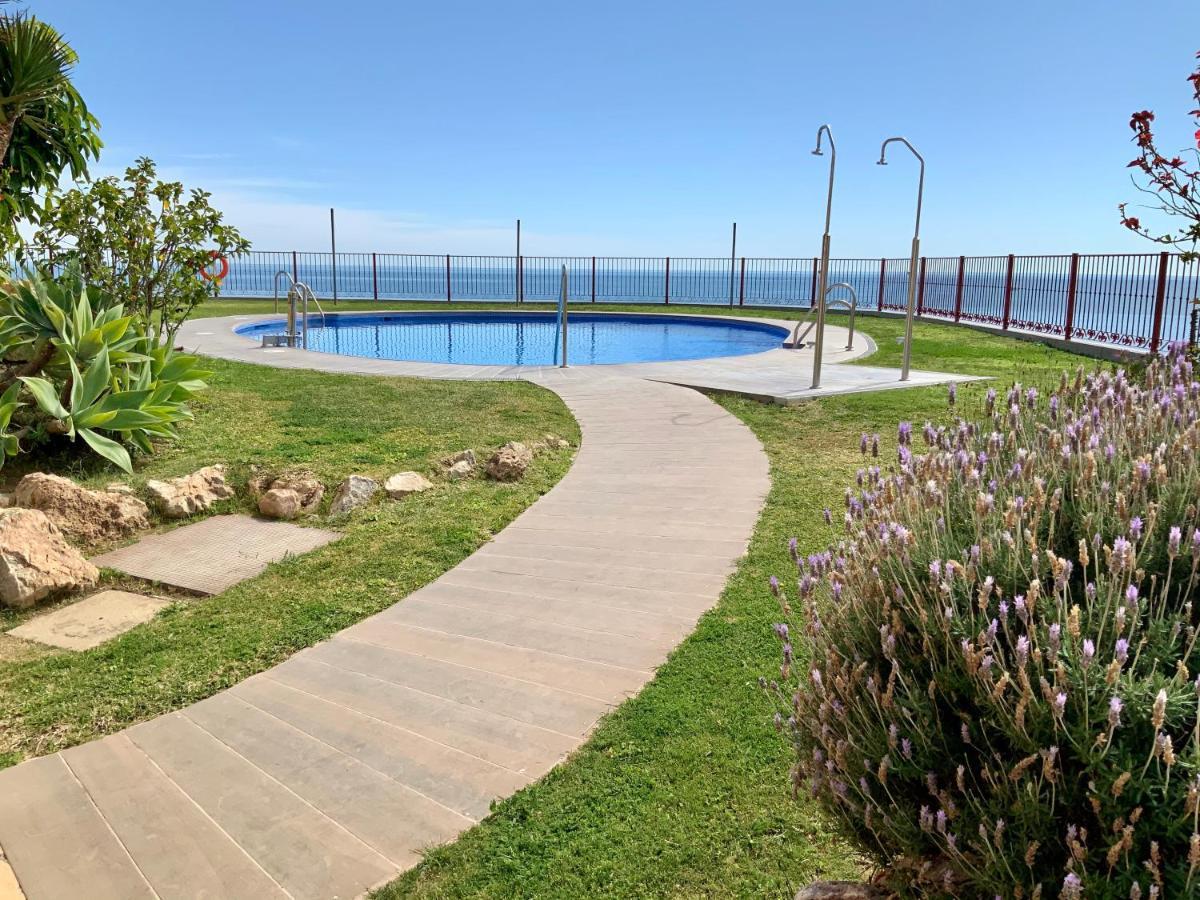 Apartamento De 2 Dormitorios, Gran Terraza, Vistas Al Mar Cerca Playa Carvajal Benalmadena Exterior photo